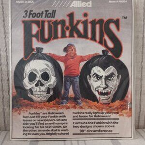 'FUNKINS' by Allied Plastics Spooky Leaf Bag decoration 3' Tall NWT